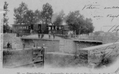 Porte de garde à l'entrée du canal de Pont-de-Vaux